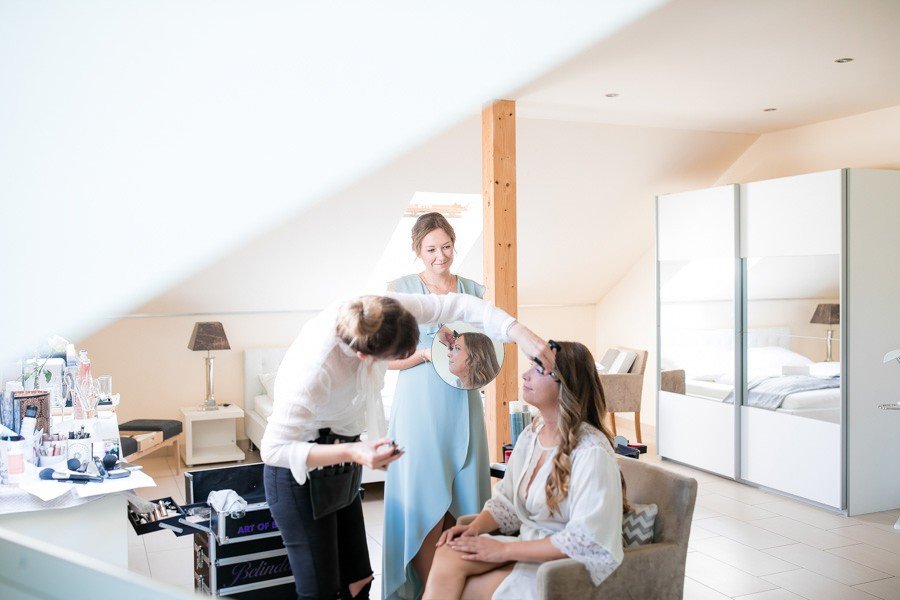 Heiraten in Kärnten Getting Ready Braut 