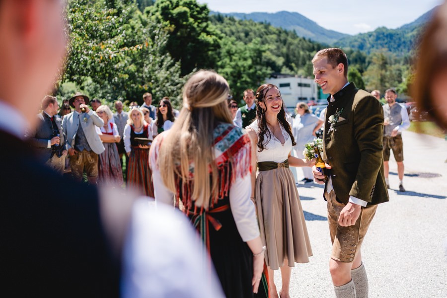 Landhochzeit in Kärnten mit traditioneller Maut